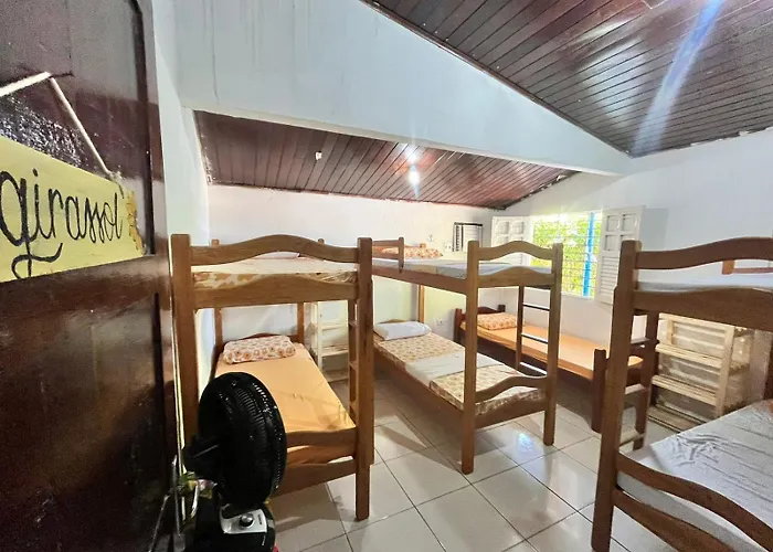 Flor De Aruanda Hostel